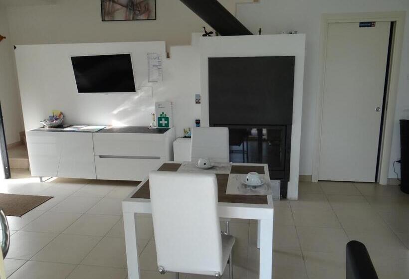 اتاق استاندارد, Nuovo Laghetto Del Frassino