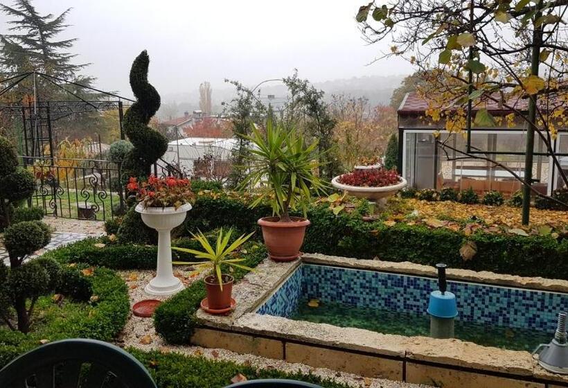 آپارتمان 1 خوابه, Villa Summer House