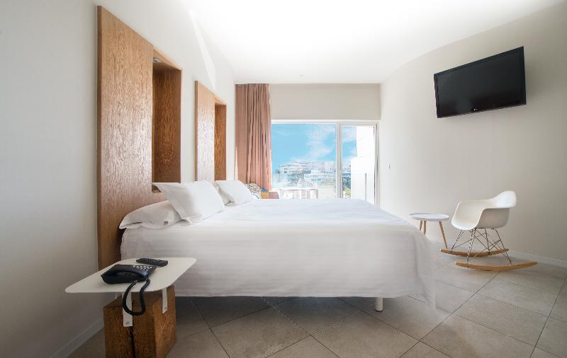 オーシャンビュースタンダードルーム, Higueron Hotel Malaga, Curio Collection By Hilton