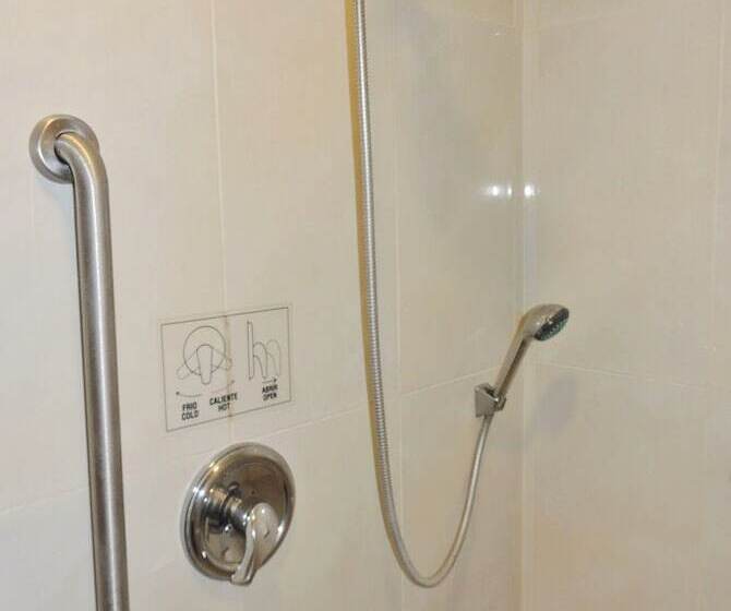 اتاق استاندارد, Holiday Inn Reynosa Industrial Poniente, An Ihg