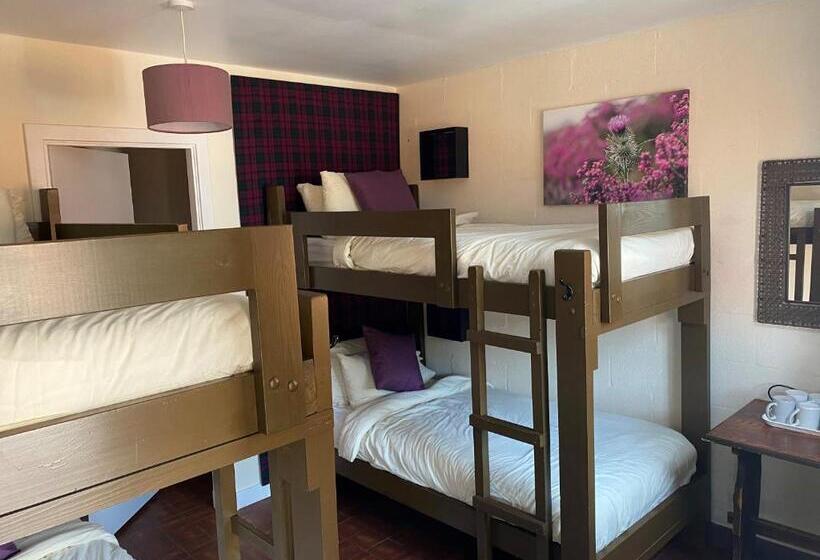 Четырехместный Номер Стандарт, Loch Ness Backpackers Lodge