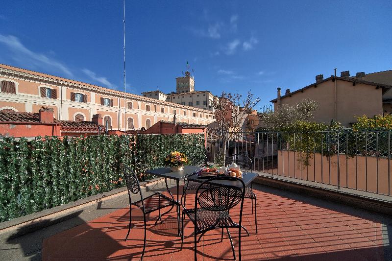 سوییت سوپریور, Trevi Palace Luxury Inn