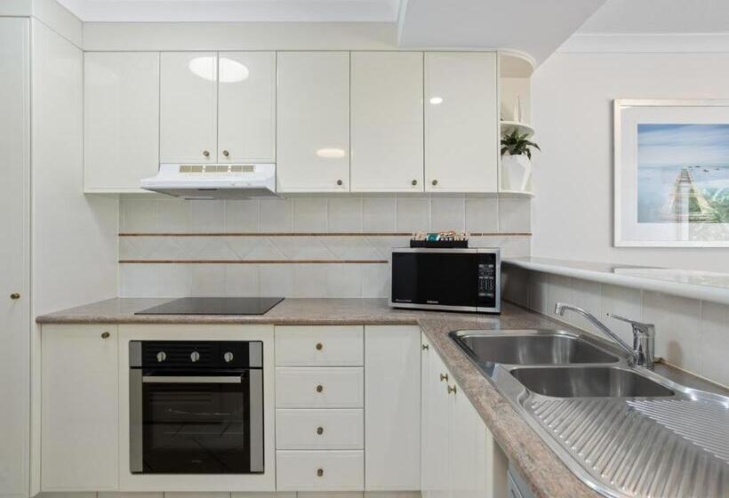 Апартаменты 1 Спальня Вид на Сад, Ultiqa Burleigh Mediterranean Resort