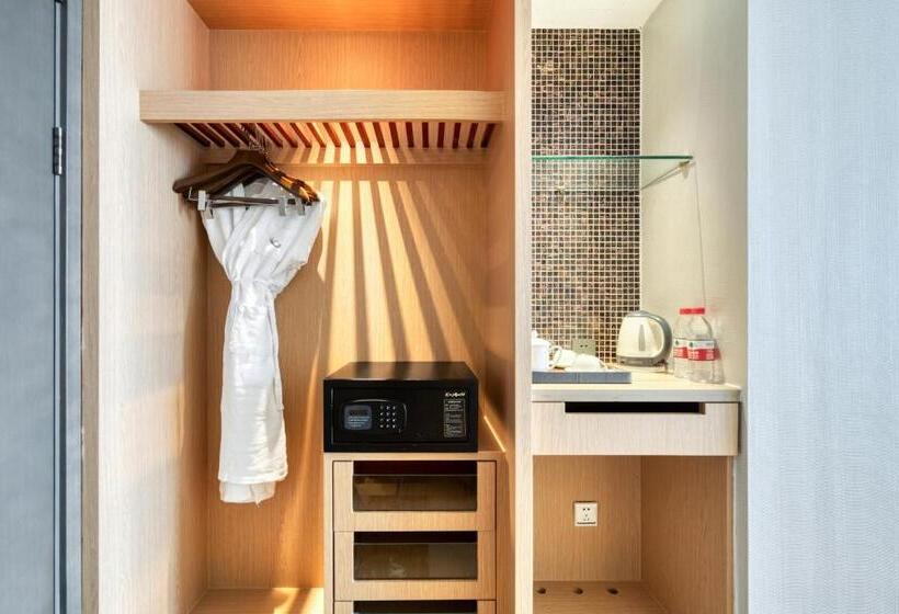 Номер Deluxe Кровать Кинг, Yiwu International Mansion