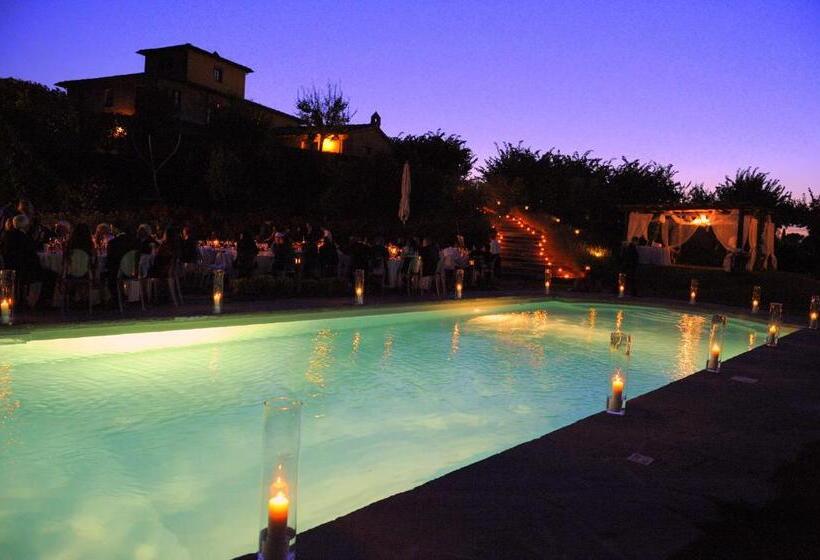 プールビュースタンダードルーム, Il Casale Del Marchese