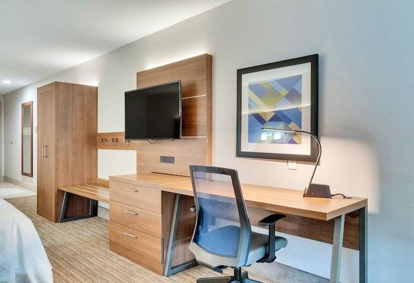 Люкс, Holiday Inn Express Hotel & Suites Lake Elsinore, An Ihg