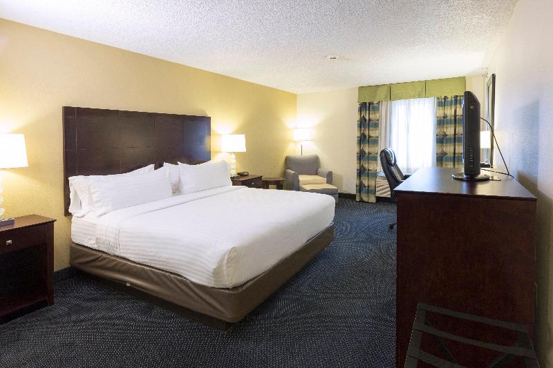 Стандартный Номер Кровать Кинг, Holiday Inn Express Hotel & Suites Saint Joseph, An Ihg