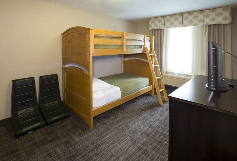 Люкс, Holiday Inn Express Hotel & Suites Saint Joseph, An Ihg
