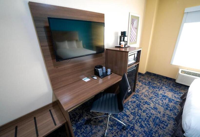 Люкс Кровать Кинг, Quality Inn & Suites