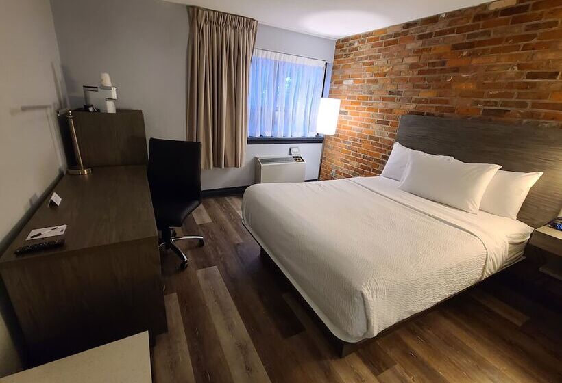 디럭스 룸, Travelodge By Wyndham Barrie