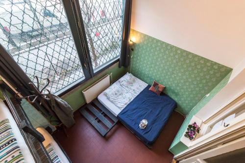 스탠다드 4인용 룸 공용 욕실, Baroque Hostel & Coworking