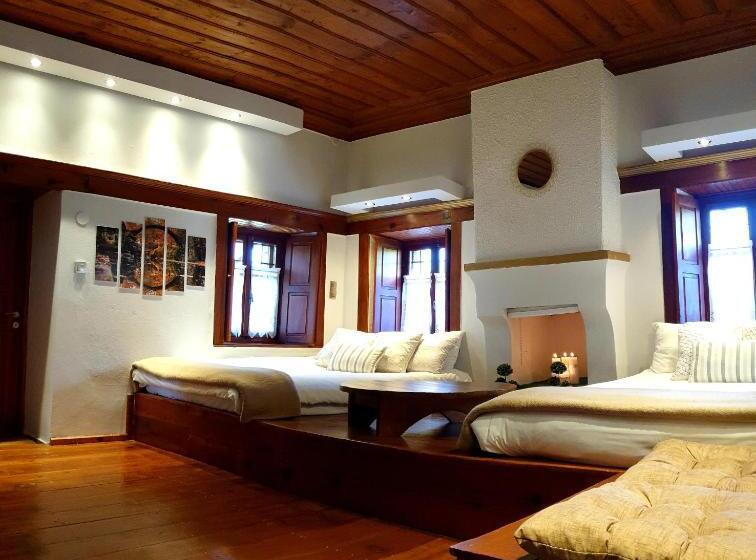 Четырехместный Номер Deluxe, Astraka Guesthouse I