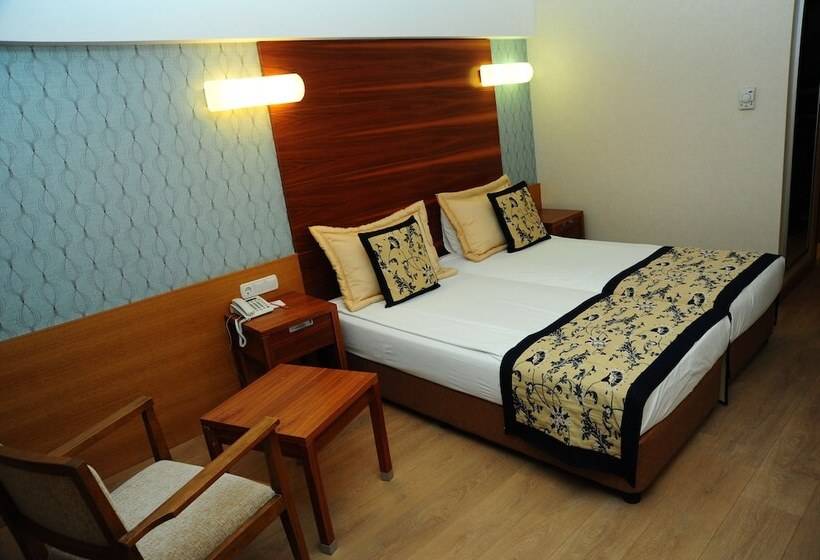 اتاق استاندارد, Trendy Side Beach Adults Only