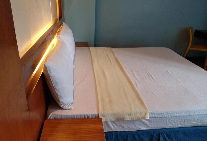 غرفة قياسية سرير كينج, Leesons Residences
