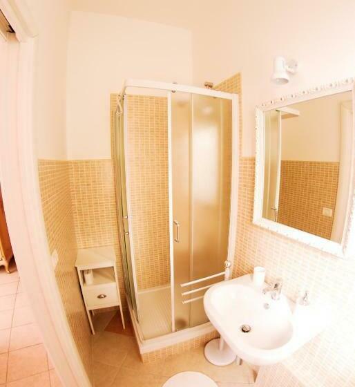 غرفة قياسية, Bed & Breakfast L Arengo