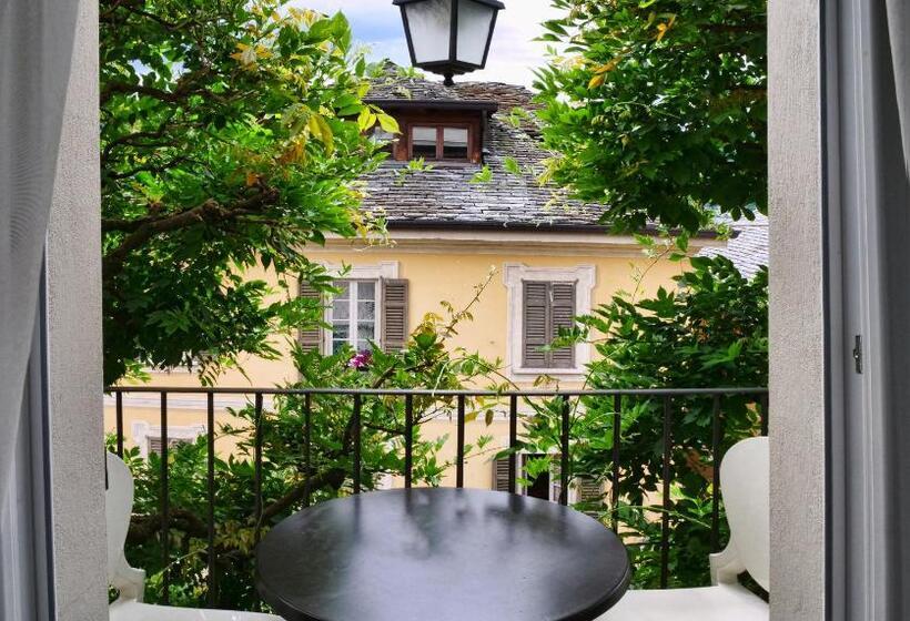 اتاق لوکس, Locanda Di Orta