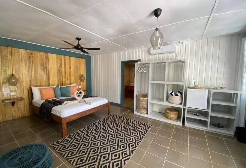 Habitación Familiar, Turtle Bay Lodge