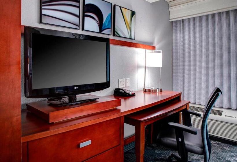 Номер Стандарт, Courtyard Richmond North/glen Allen