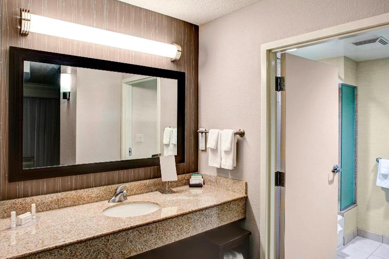 Стандартный Номер Кровать Кинг, Courtyard Richmond North/glen Allen