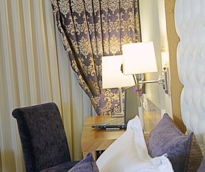 اتاق استاندارد یک نفره, Tugcu Hotel Select