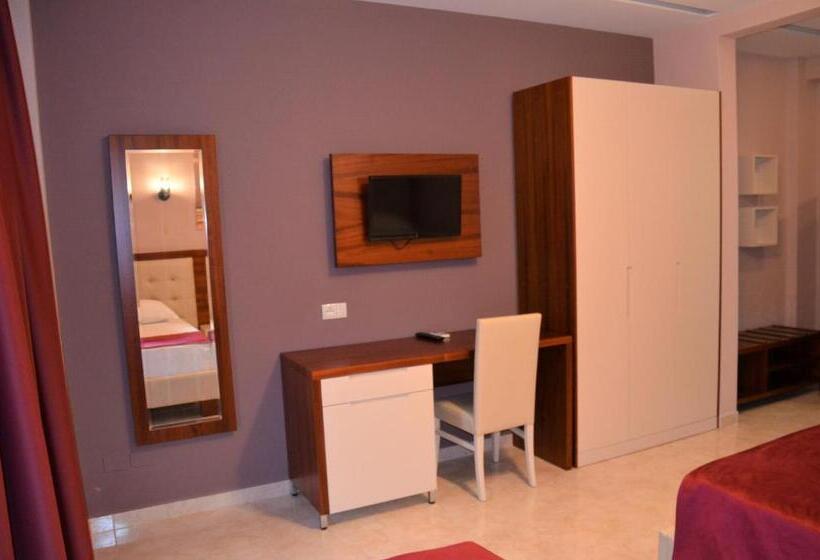 Triple Room Sea View, Virginia