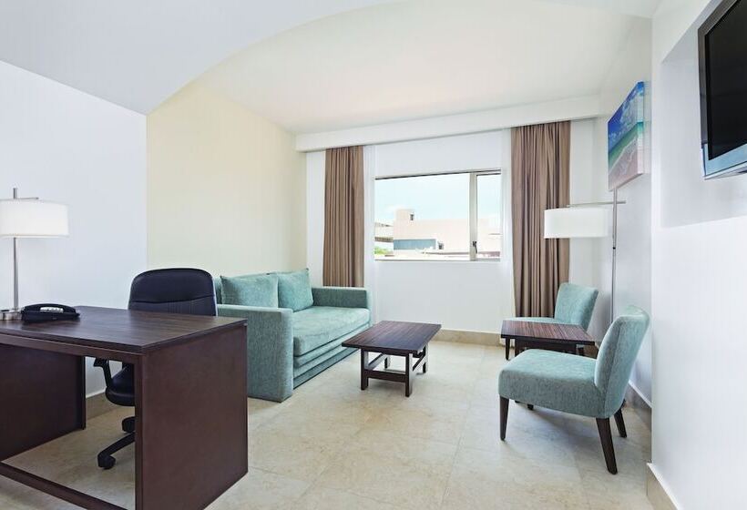 סוויטת ג'וניור, Wyndham Garden Cancun Downtown