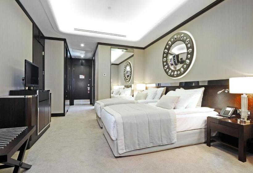 Номер Стандарт, Crowne Plaza Bursa Convention Center & Thermal Spa, An Ihg