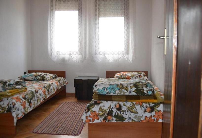 Номер Basic, Hostel Valentin
