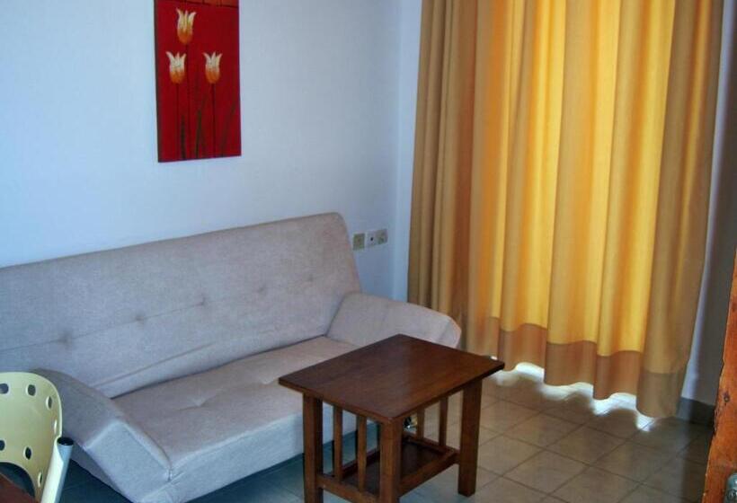 آپارتمان 1 خوابه با چشم‌انداز دریا, Fantasia Hotel Apartments