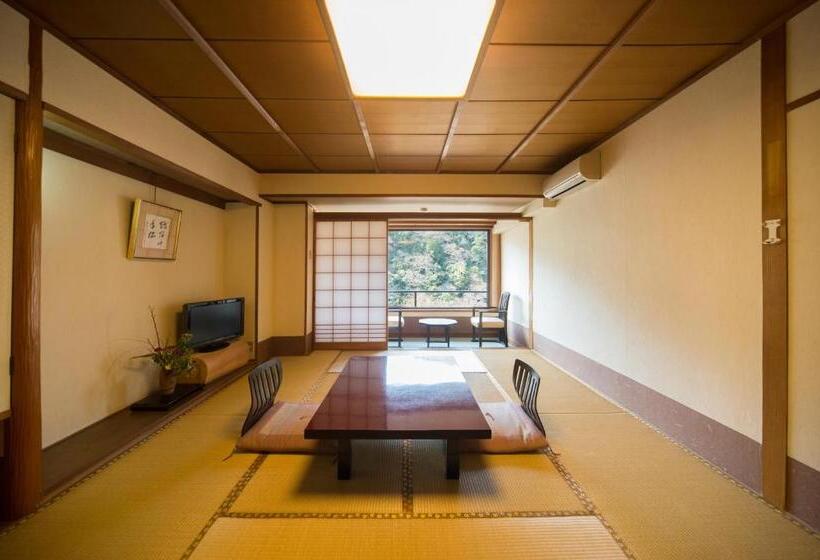 스탠다드 전망 룸, Momijiya Honkan Takaosansou