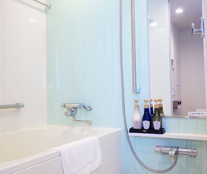 Номер Комфорт, Tokyu Stay Shimbashi  Ginza Area