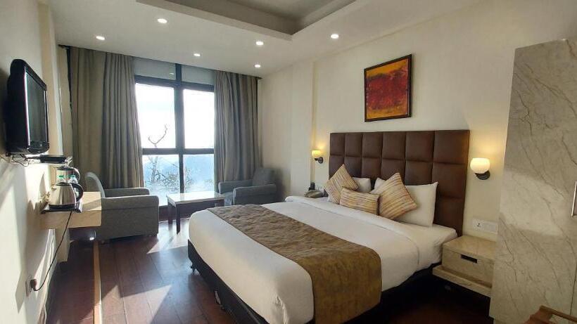 Номер Стандарт Вид на Горы, Tulip Inn Green Castle Mall Road