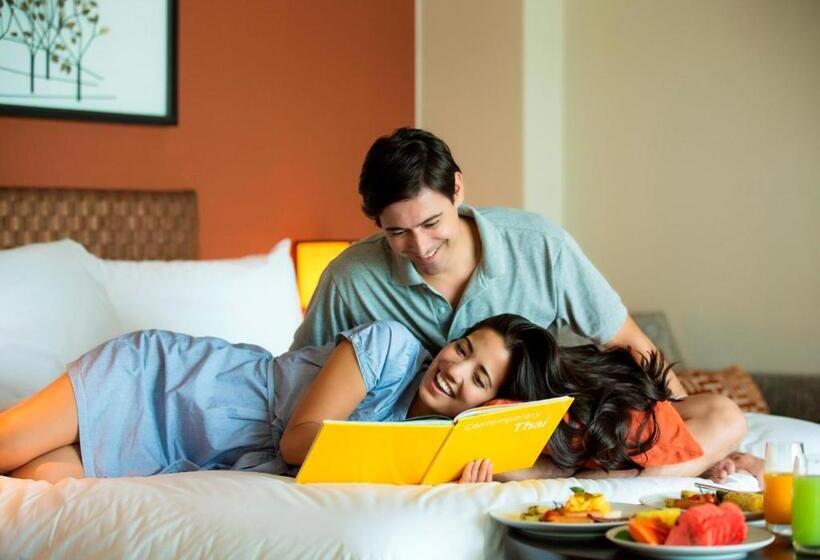 سوئیت کلاسیک, Phuket Panwa Beachfront Resort