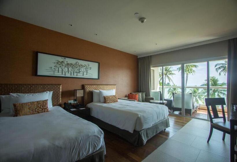 اتاق استاندارد با چشم‌انداز دریا, Phuket Panwa Beachfront Resort