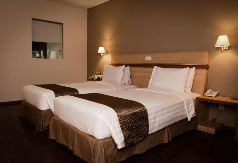 高级大房间, Merapi Merbabu Hotel Yogyakarta Powered By Archipelago