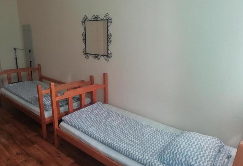 共用房间的床, Hostel Orange Plus