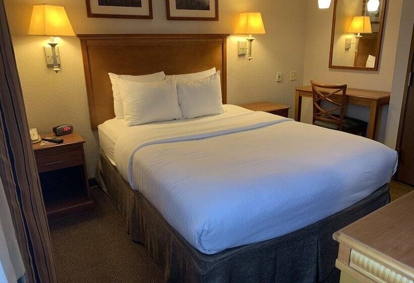 استودیوی استاندارد, Candlewood Suites Jonesboro, An Ihg