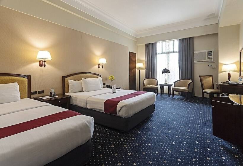 デラックスルーム, Sarrosa International Hotel And Residential Suites
