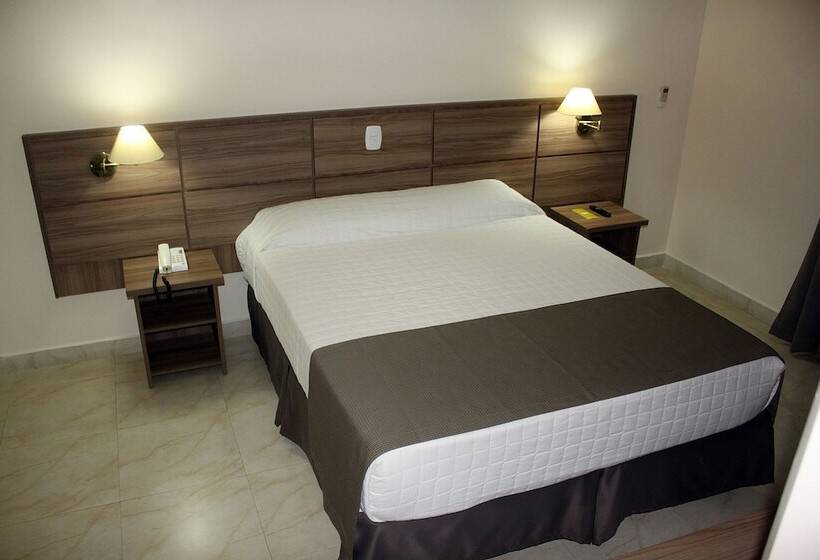 Номер Стандарт, Fenix Hotel Pouso Alegre