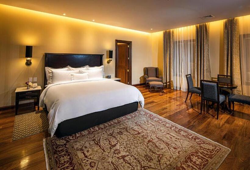 클럽 스위트, Country Club Lima Hotel – The Leading Hotels Of The World