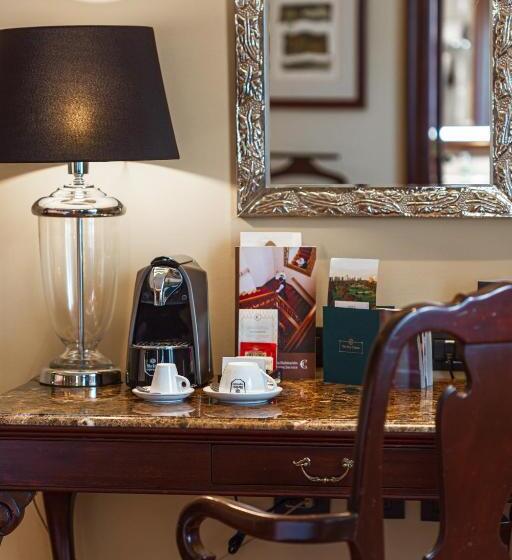 클래식 룸 킹 침대, Country Club Lima Hotel – The Leading Hotels Of The World