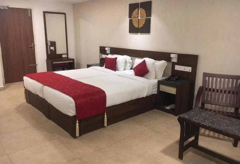 סוויטה אקזקיוטיב, Sea Face