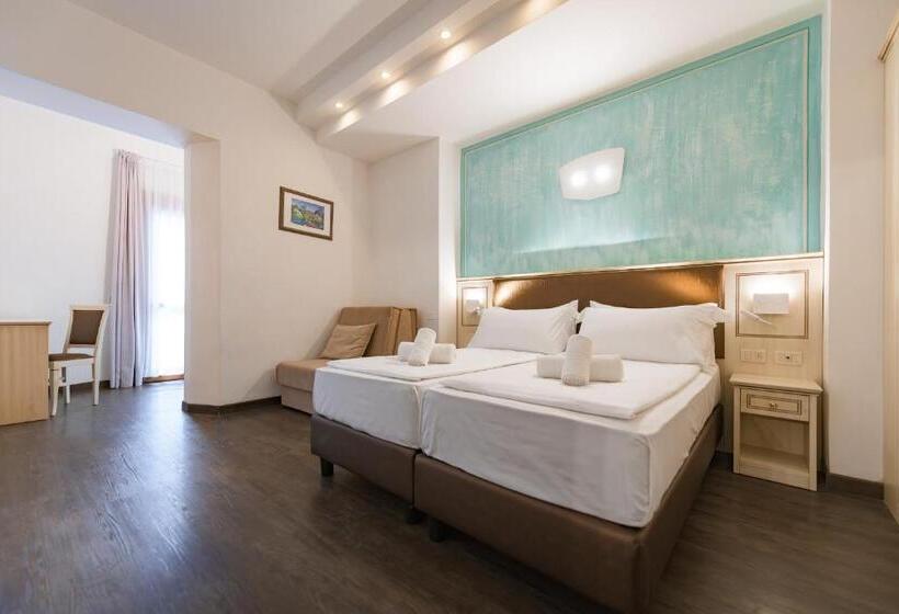 اتاق استاندارد با تراس, Sogno Del Benaco