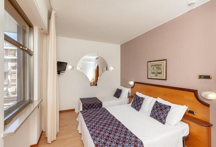 اتاق استاندارد سه نفره, Tevere Perugia