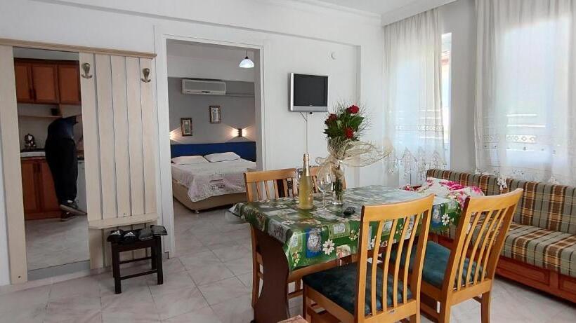Семейный Номер Вид на Сад, California Apart Otel