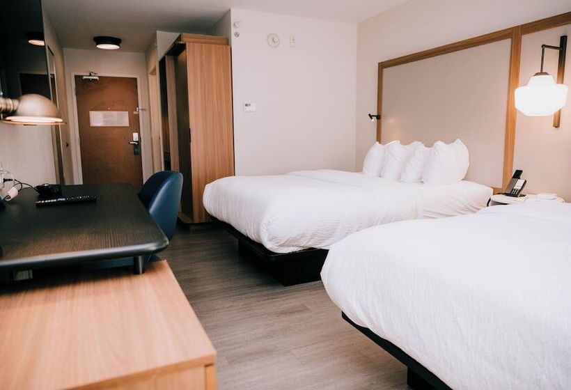 带2个双人床的标准工作室, Fairfield Inn & Suites By Marriott Lexington Georgetown/college Inn
