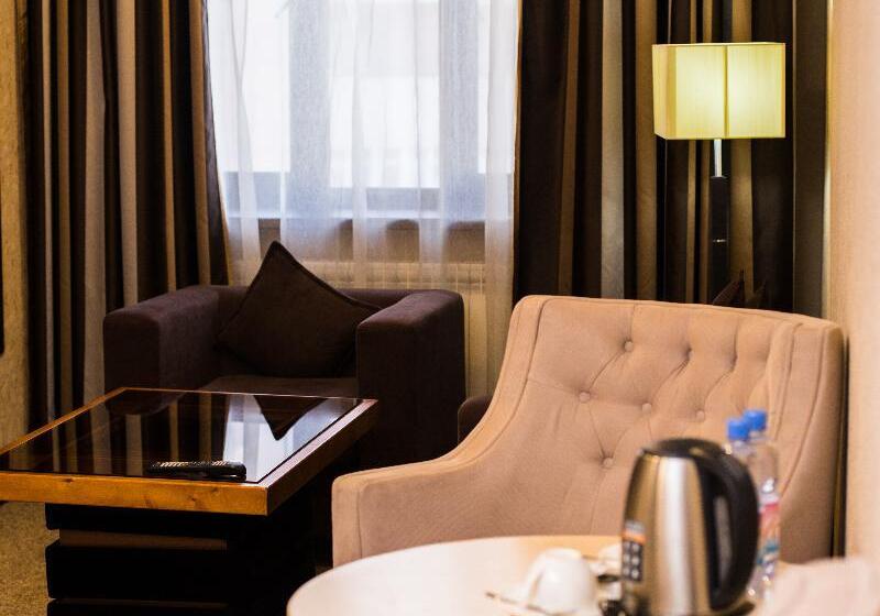 스위트, King Hotel Astana