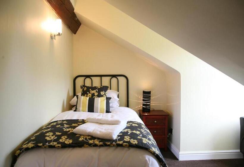 Номер Стандарт, Gillygate Guest House