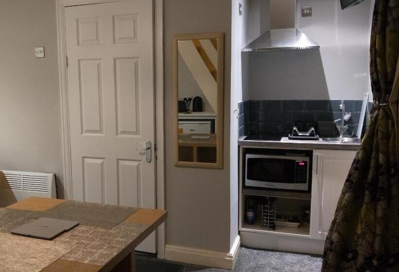 Апартаменты 1 Спальня, Gillygate Guest House