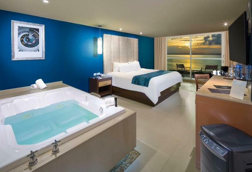 Cameră Deluxe Pat King Size, Hard Rock Hotel Cancun   All Inclusive